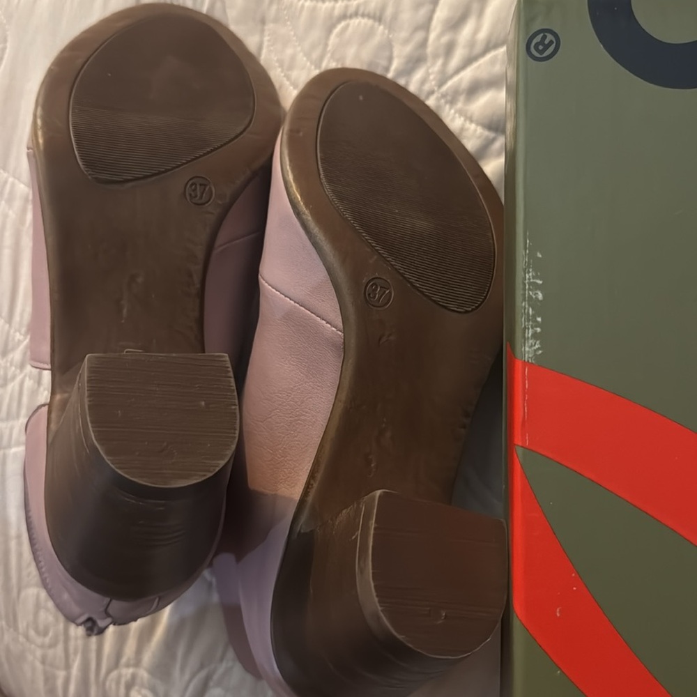 Bueno Usher Shoe in Dusty Mauve. Size 37 - Picture 8 of 10